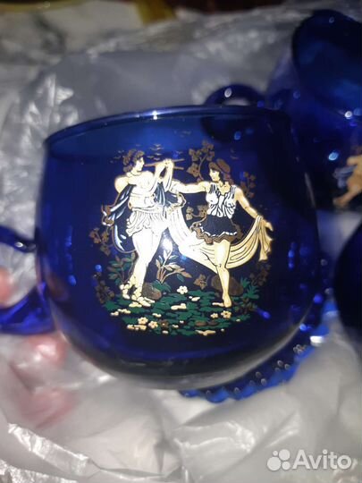 Чайные блюдца 6шт + 2 кружки