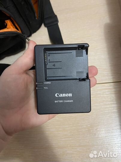 Зеркальный фотоаппарат canon 600d, объектив 18-135