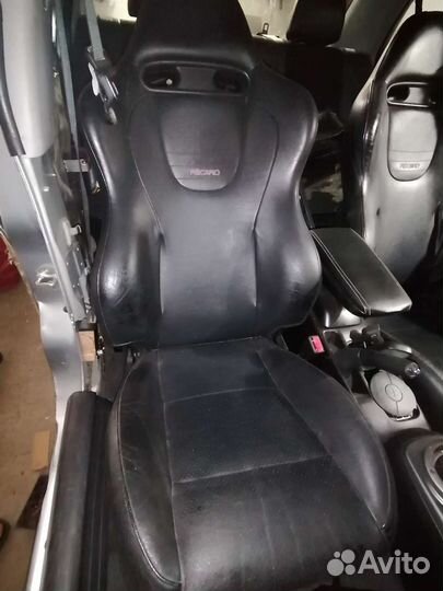 Салон recaro mitsubishi lancer evolution 9