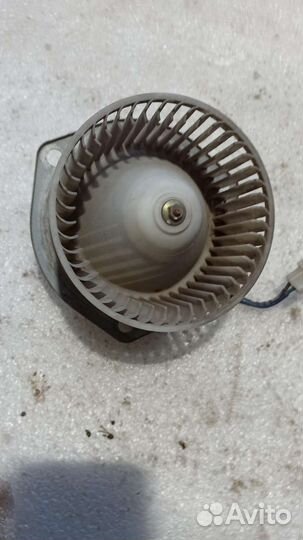 Моторчик отопителя задний Mitsubishi pajero 3