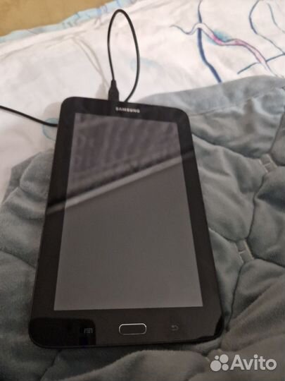 Планшет Samsung tab3 lite