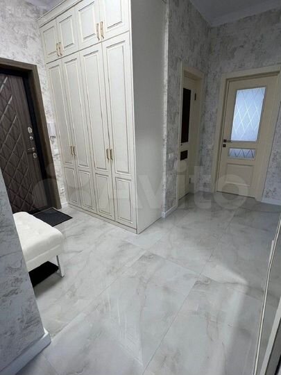 3-к. квартира, 93,3 м², 6/9 эт.