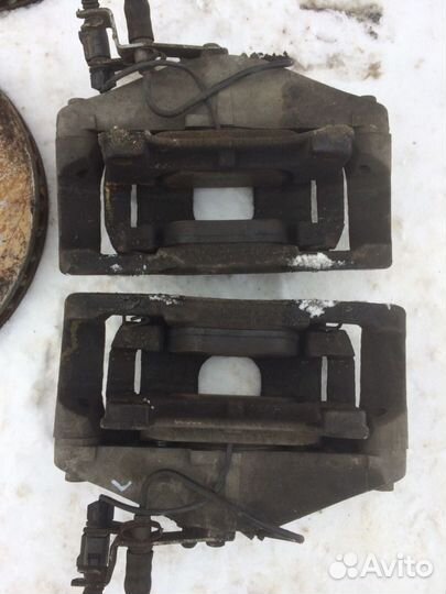 Суппорт передний левый правый ауди а6 с5 2.5 3.0