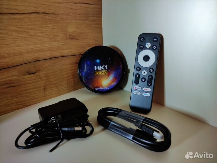 Новая настроенная смарт тв приставка HK1
