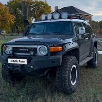 Toyota FJ Cruiser 4.0 MT, 2006, 110 000 км, с пробегом, цена 3 750 000 руб.