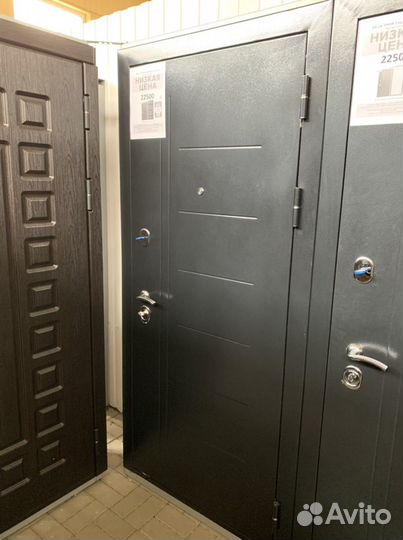 Дверь входная. 11 см. Троя. Серебро