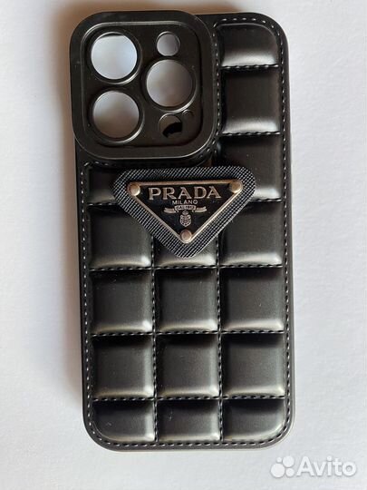 Чехол на iPhone 14 pro prada