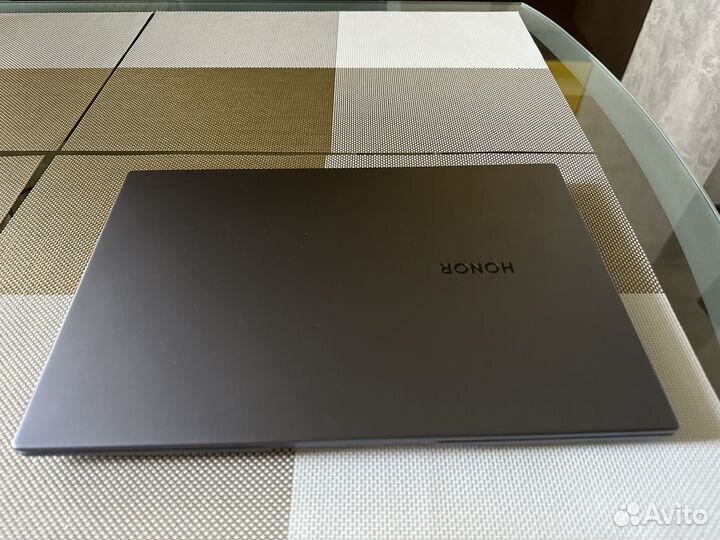 Ноутбук Honor magicbook x14 в идеале