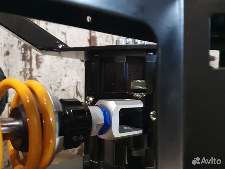 Амортизатор 300мм