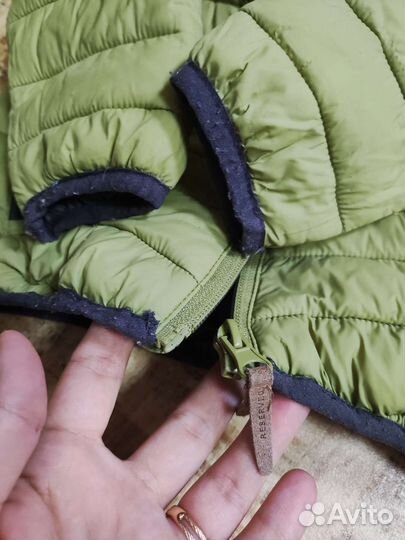 Продам куртку reserved