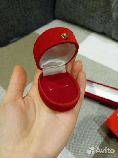 Футляры подарочные для украшений