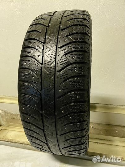 Bridgestone Ice Cruiser 7000 205/55 R16 T