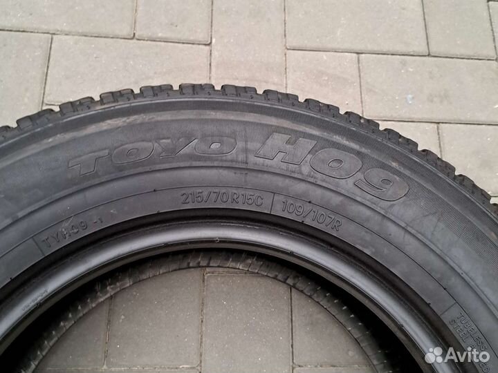Toyo H09 215/70 R15C 109R