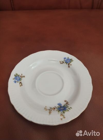 Тарелка под торт из сервиза и др. (ГДР)