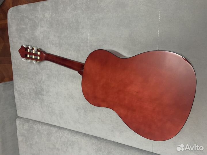 Классическая гитара Caraya