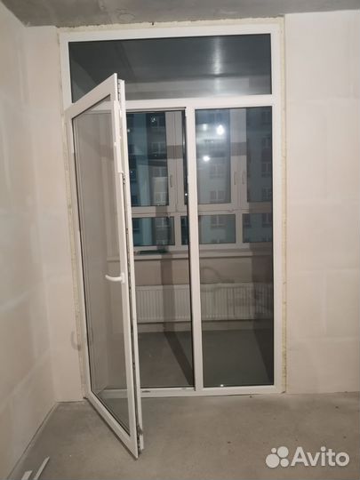 Балконная панорамная дверь