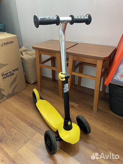 Самокат детский трехколесный разборный до 3 лет