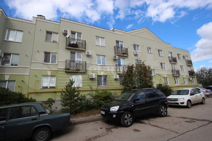2-к. квартира, 57 м², 2/3 эт.