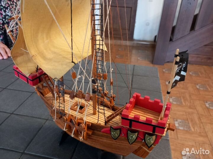 Пиратский корабль