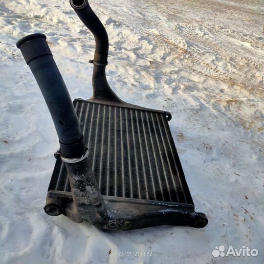 Интеркулер Volvo 1660518