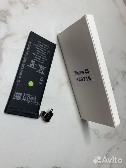 Аккумулятор на iPhone 4s (новый)