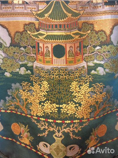 Старинная шелковая скатерть. Китай