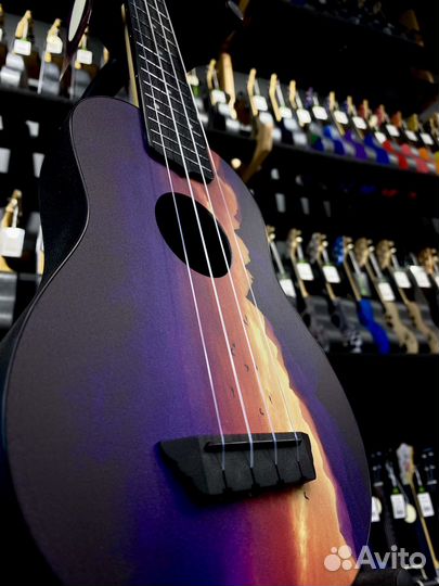 Авторская укулеле сопрано Flight Tus ee (Новая)