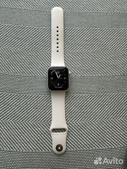Часы apple watch 4 40 mm