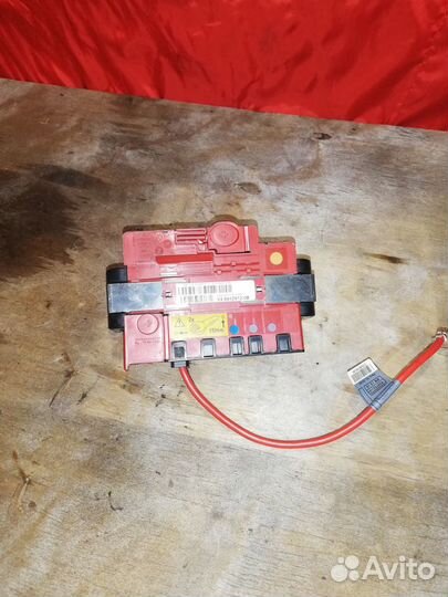 Блок предохранителей BMW X1 E84