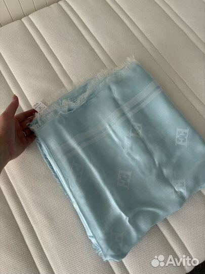 Шарф палантин Escada оригинал