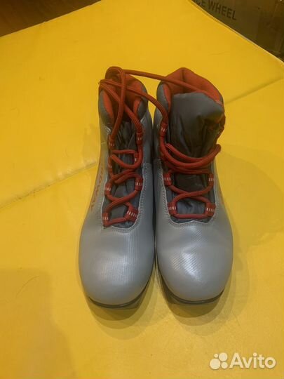 Лыжные ботинки nordway 37 размера