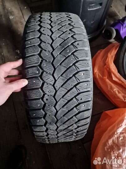 Continental ContiContact TS815 225/45 R17 и 225/50 R17