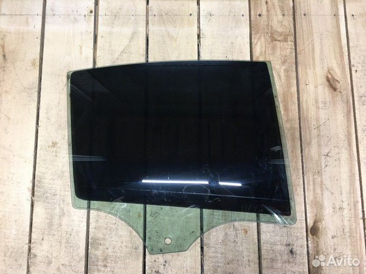 Стекло двери заднее правое Bmw 530D G30 LCI