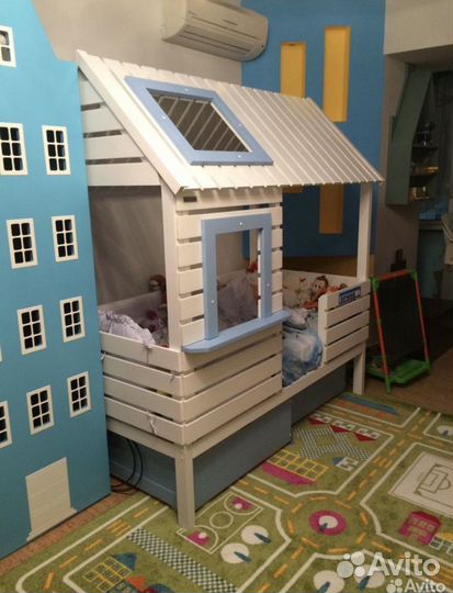 Детские кроватки домики с матрасом