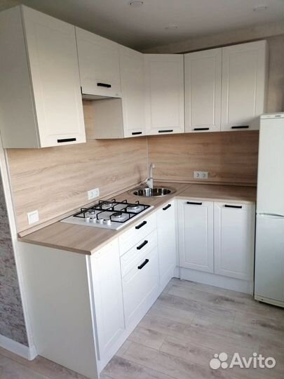 Кухня белая модульная новая
