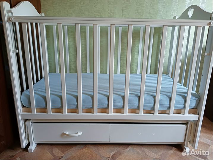 Детская кровать Ведрус Лана с поперечным маятником