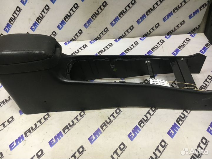 Консоль центральная Хендай Соната