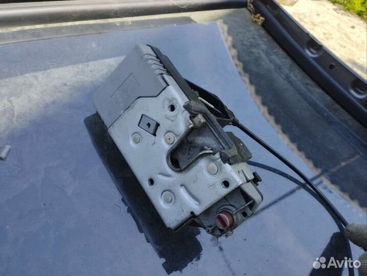 Замок двери Сааб 9-5