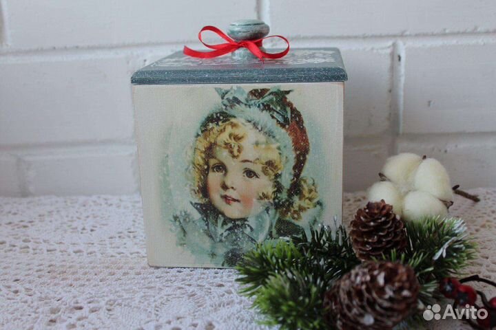 Новогодний винтажный короб