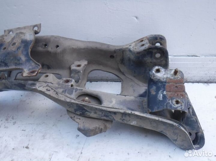 Балка подмоторная (подрамник)