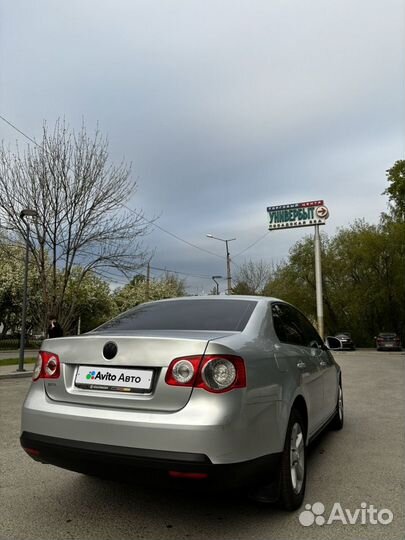 Volkswagen Jetta 1.6 AMT, 2010, 181 752 км