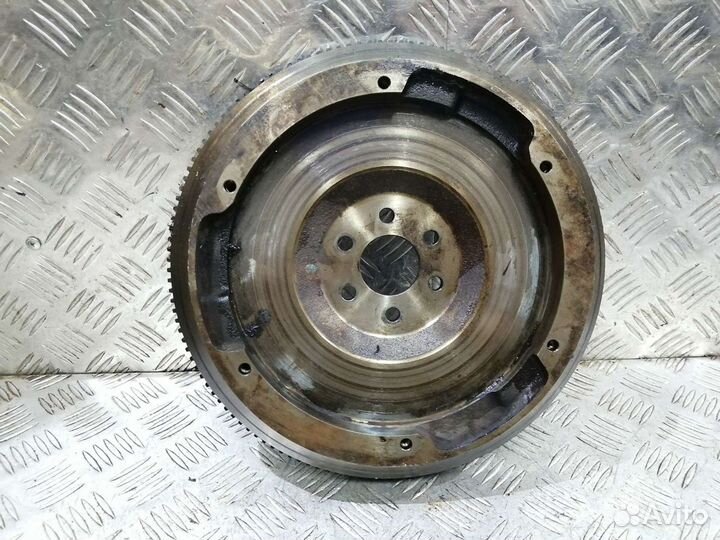 Маховик двигателя A16XER Opel Astra J