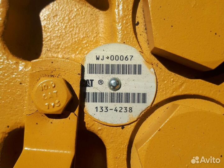 Блок клапана 133-4238. Caterpillar 938G