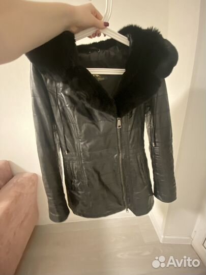 Кожаная куртка с натуральным мехом