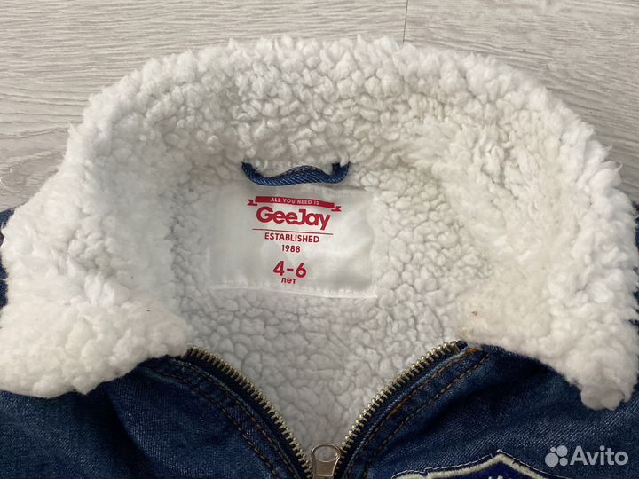 Куртка джинсовая детская