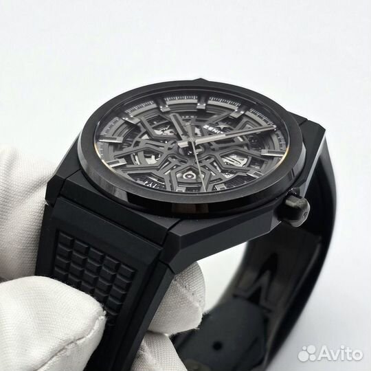 Часы Zenith Defy Classic