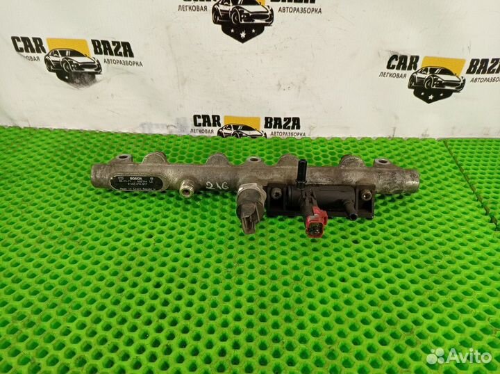 Рейка топливная (рампа) 2.2 дизель hdi Citroen C8