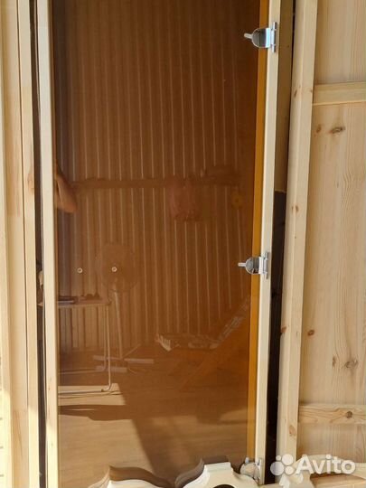 Двери стеклянные для бани и сауны Дверь стеклянная