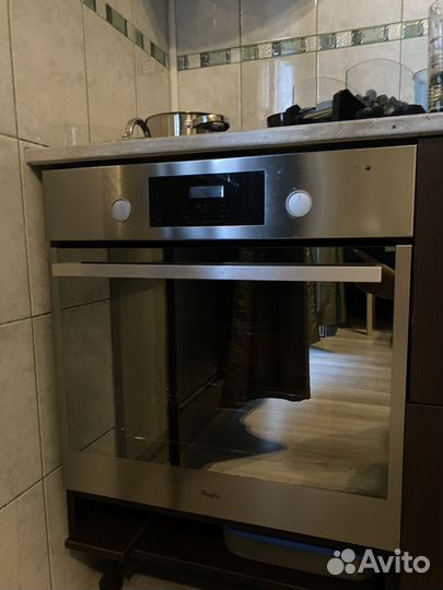 Духовка Whirlpool