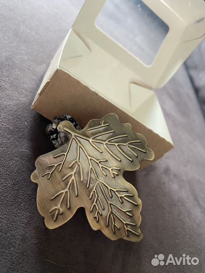 Клипса металлическая или держатель для штор